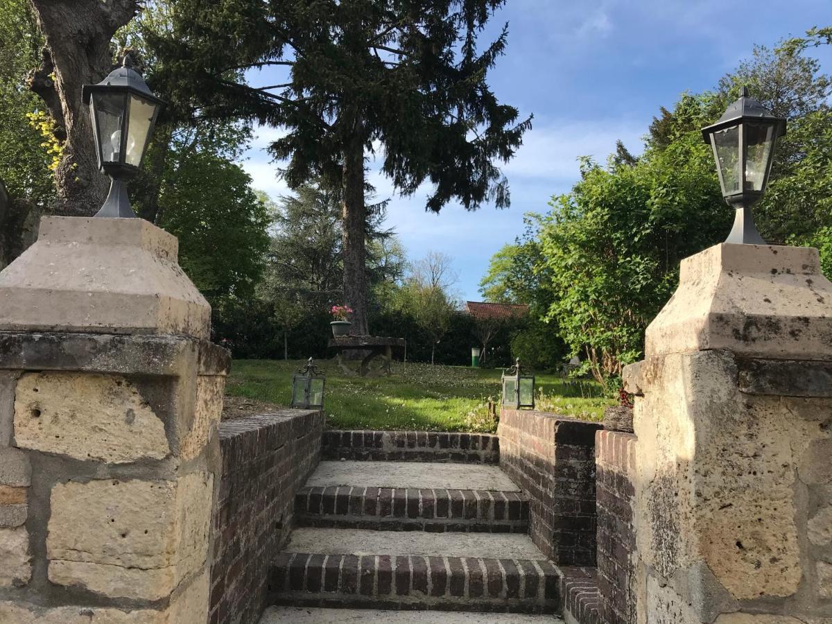 Clos Remy Precy-sur-Oise Exterior foto